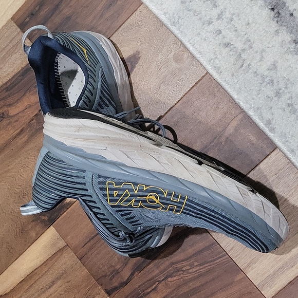 Hoka Bondi 6 M10.5/W12 - Picture 3 of 5